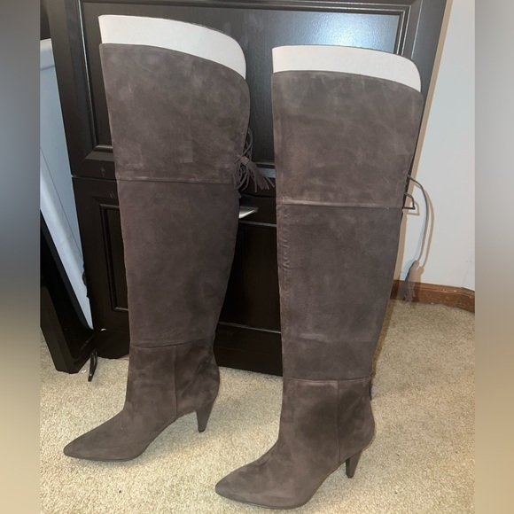 Women’s, Nine West, over the knee boots, dark brown, size 9.5, never been worn - Picture 2 of 7